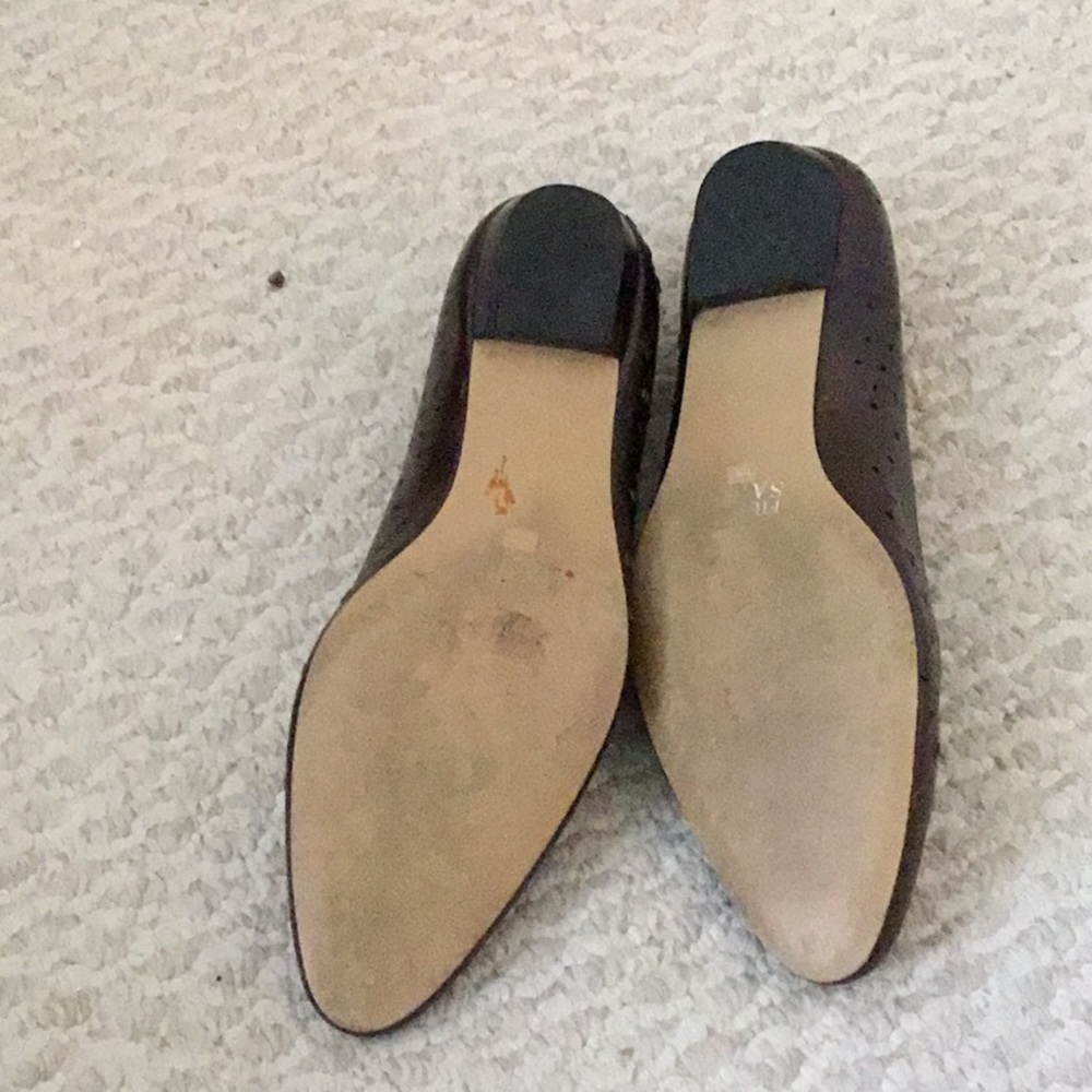 Brown Flats - Picture 2 of 2